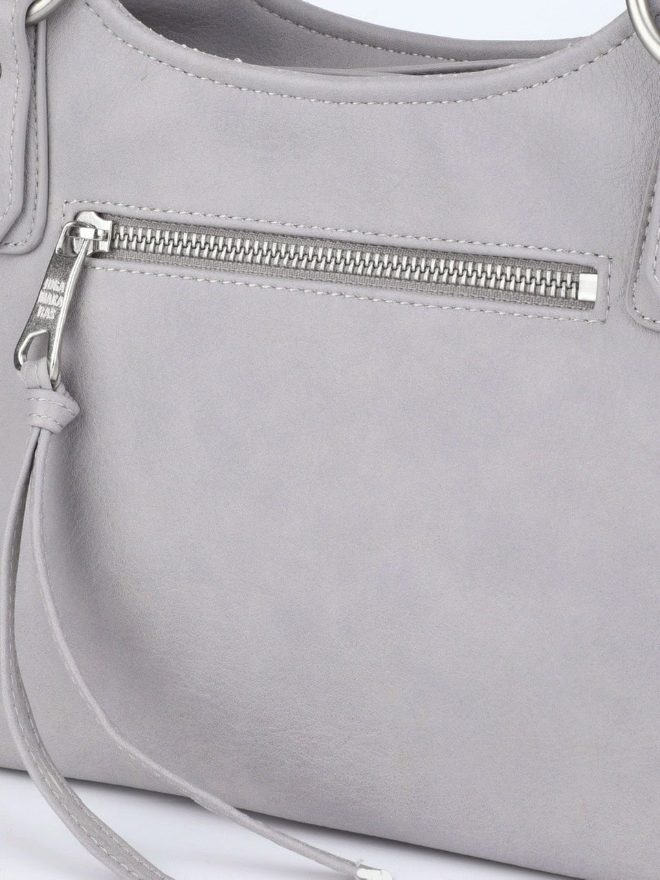 【IUGAMAKARAS】Laced Ribbon Leather Shoulder Bag