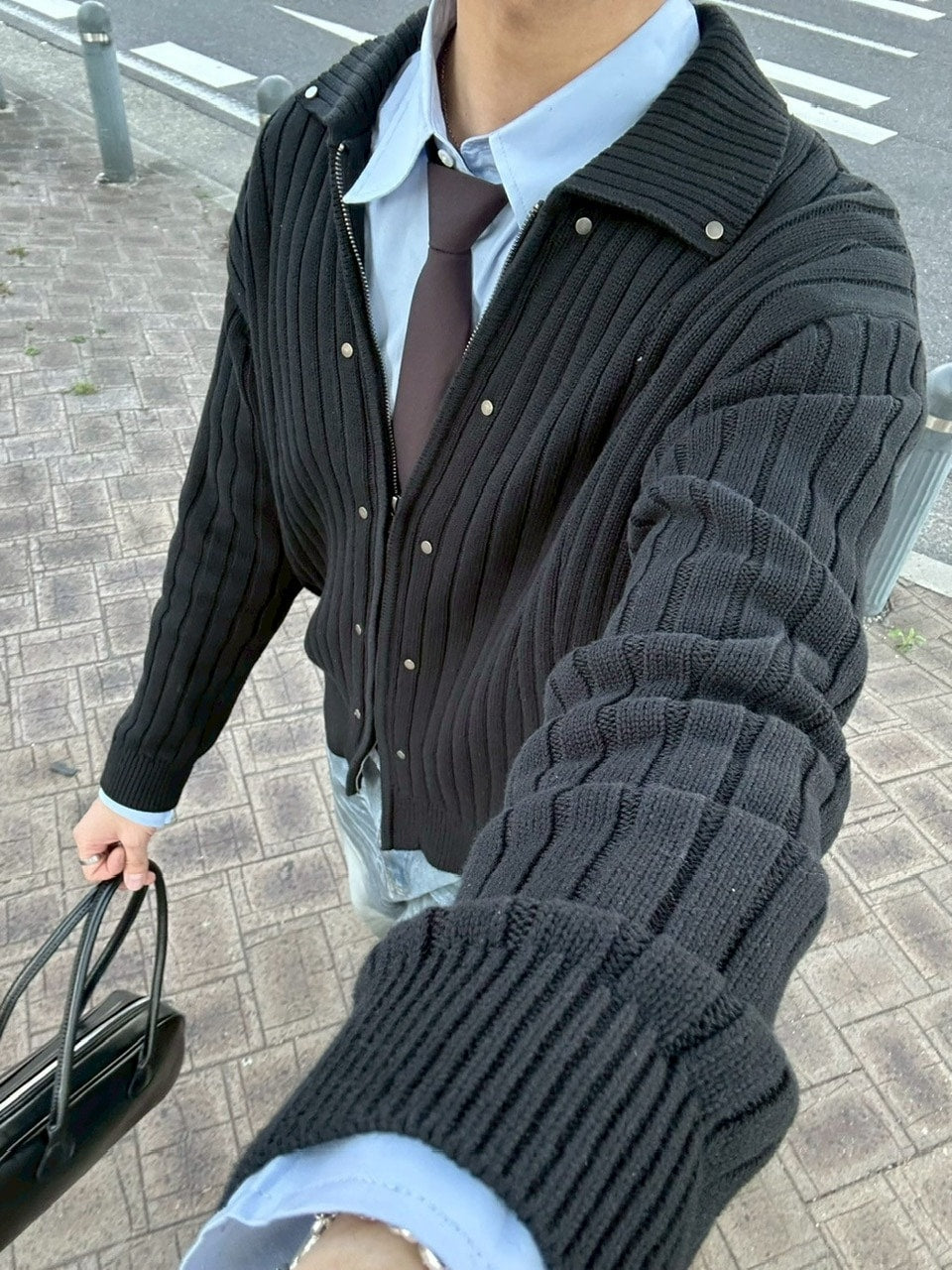 【Chikashitsu +】rivet zip up knit (2color)