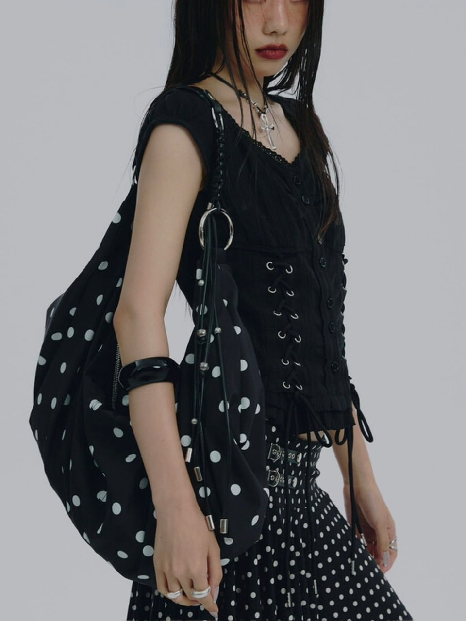 【NOT KNOWING】Braided Dot Shoulder Bag / 【ノットノーイング】ブレイデッドドットショルダーバッグ
