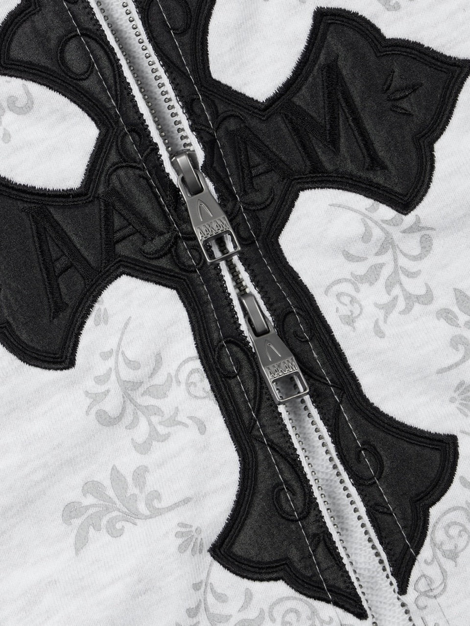 12/21再入荷【AAKAM】AKM CROS2 Zip-Up Hoodie