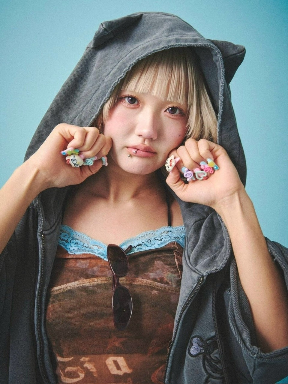 【GALFY】病みに染まりし反戦パーカー