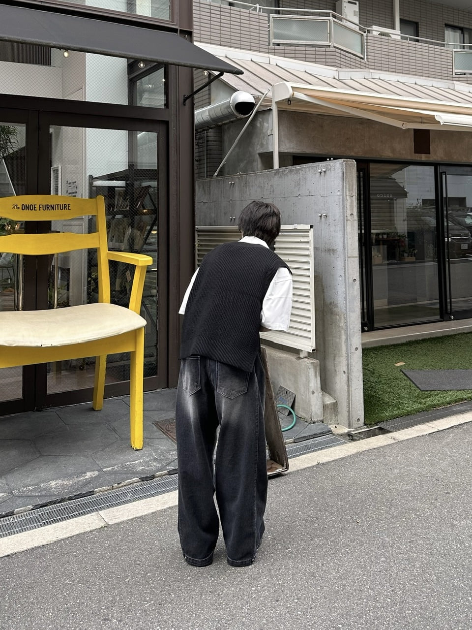 大阪店WEB限定受注制【Chikashitsu +】cropped box vest (2color)