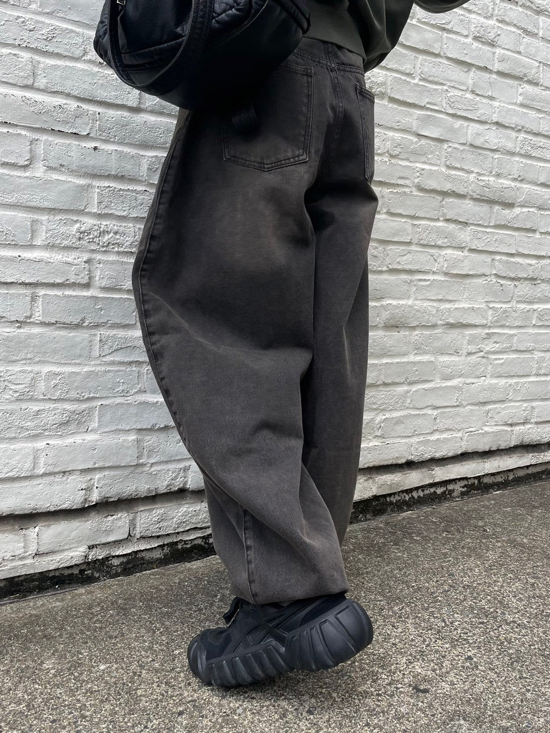 受注制【Chikashitsu +】super buggy denim pants (3color) / 【チカシツプラス】スーパーバギーデニムパンツ