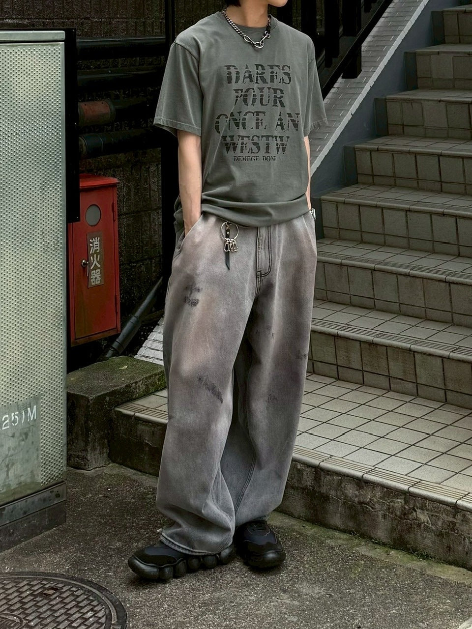 【Chikashitsu +】point wash balloon denim pants (2color) / 【チカシツプラス】ポイントウォッシングバルーンデニムパンツ