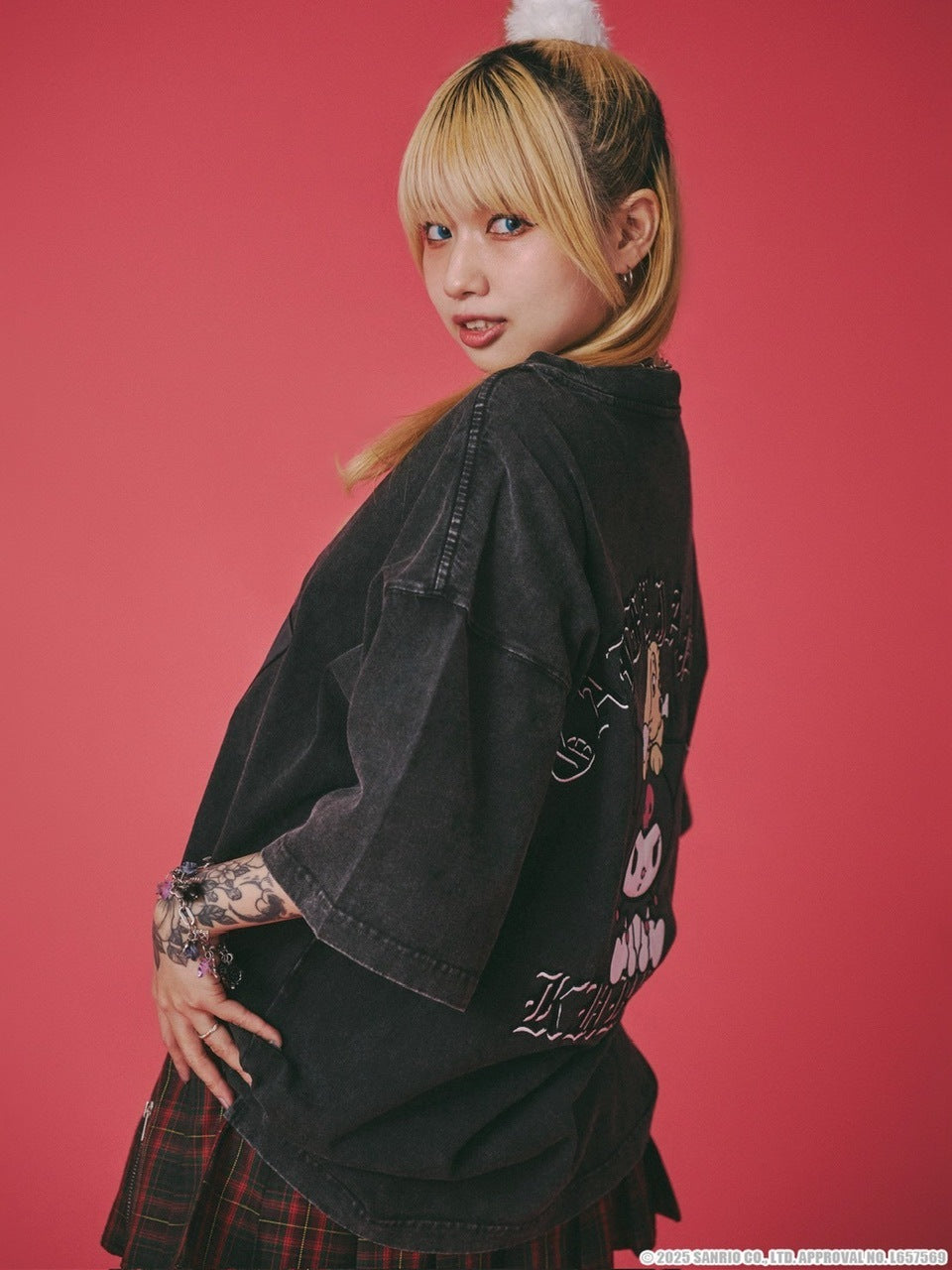 【GALFY×KUROMI】クロミちゃんとGALFYの半袖TEE