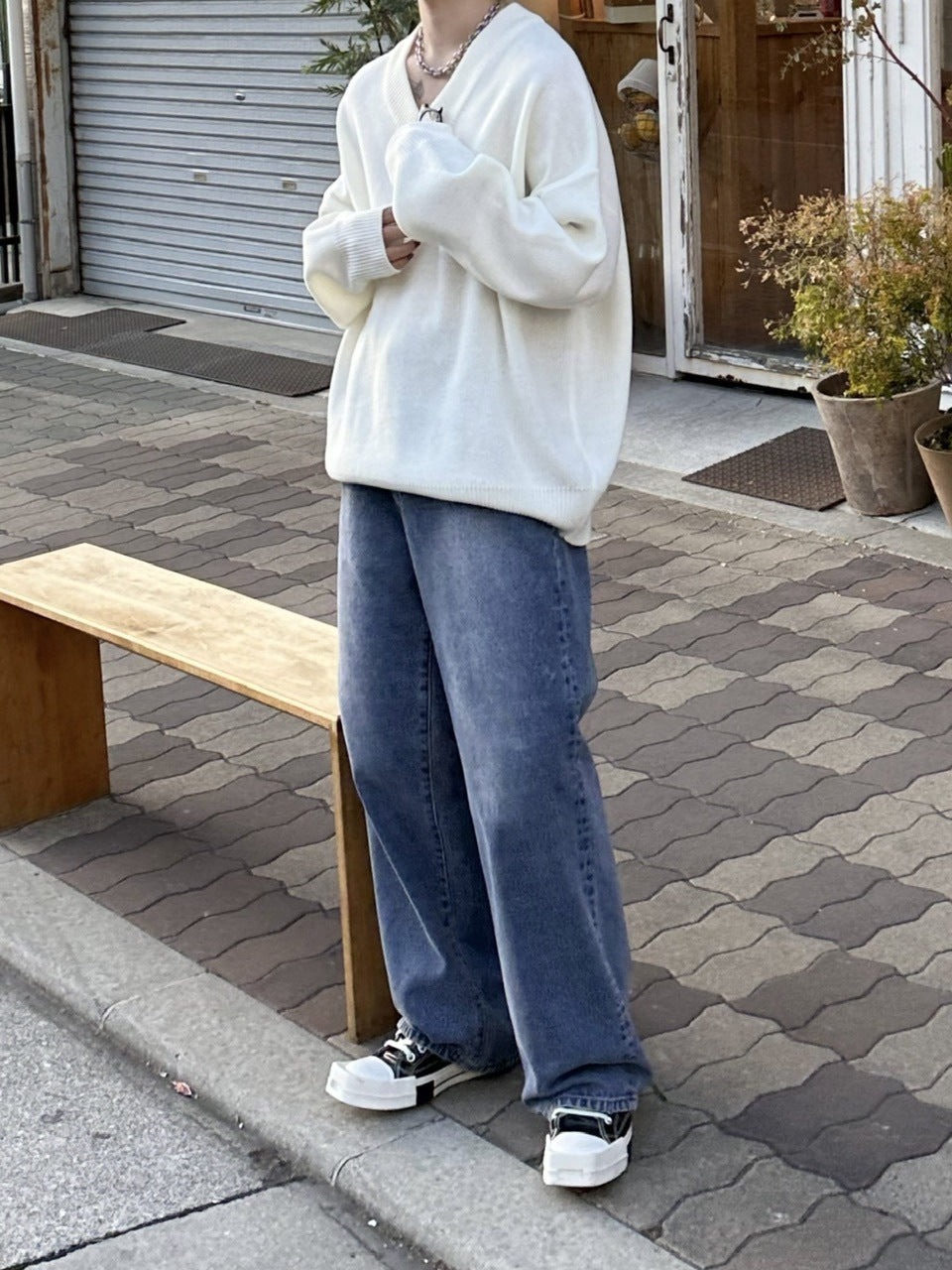 大阪店WEB限定【Chikashitsu +】basic v neck knit (4color)