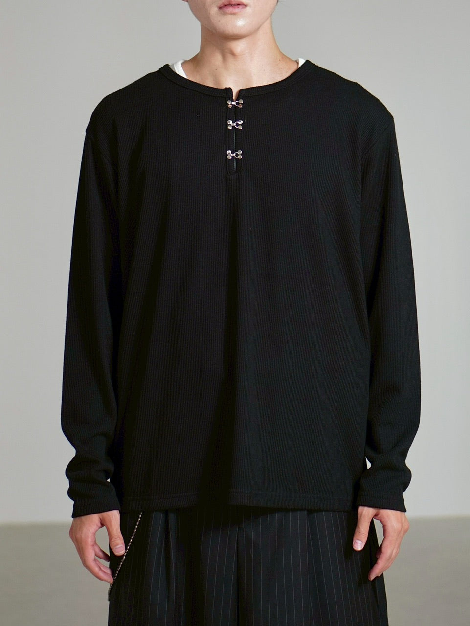 受注制【Chikashitsu +】front hook long sleeve knit / 【チカシツプラス】フロントフック長袖ニット (4color)