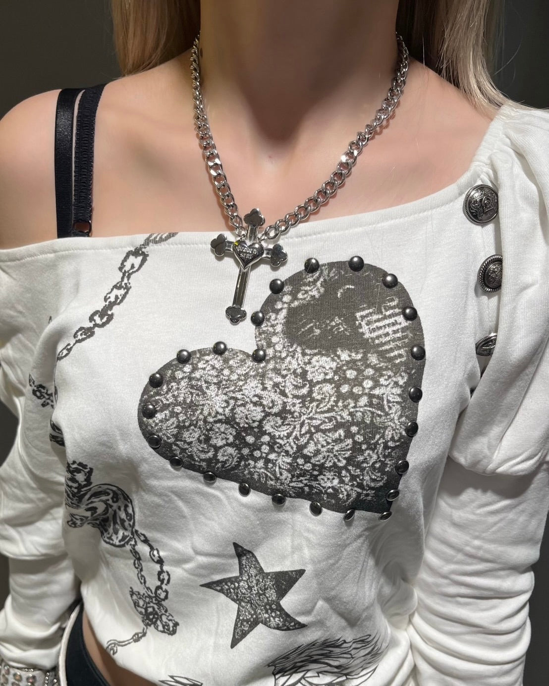 国際配送【BABY09】one-shoulder graffiti tops