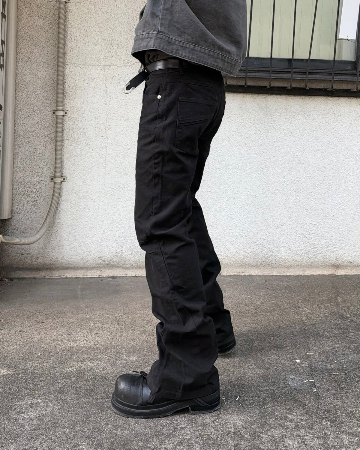 大阪店WEB限定受注制【Chikashitsu +】triple hook dyed  pants (2color)