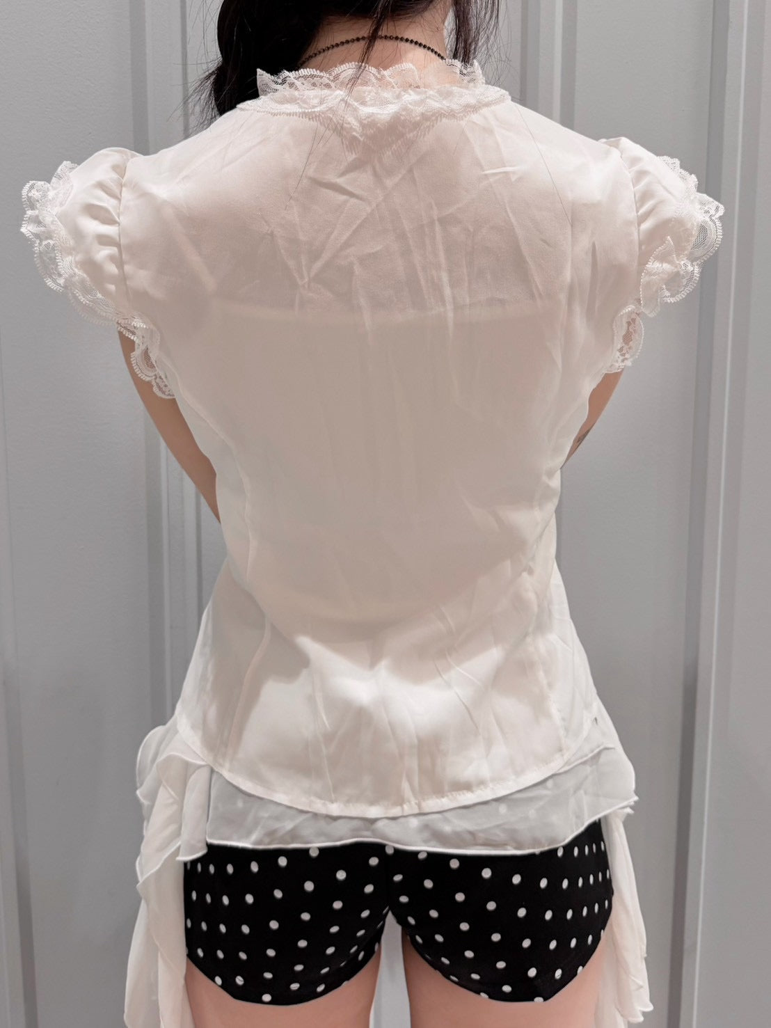 受注制【nmtc+】Eyelet Lace Shirring Crop Blouse
