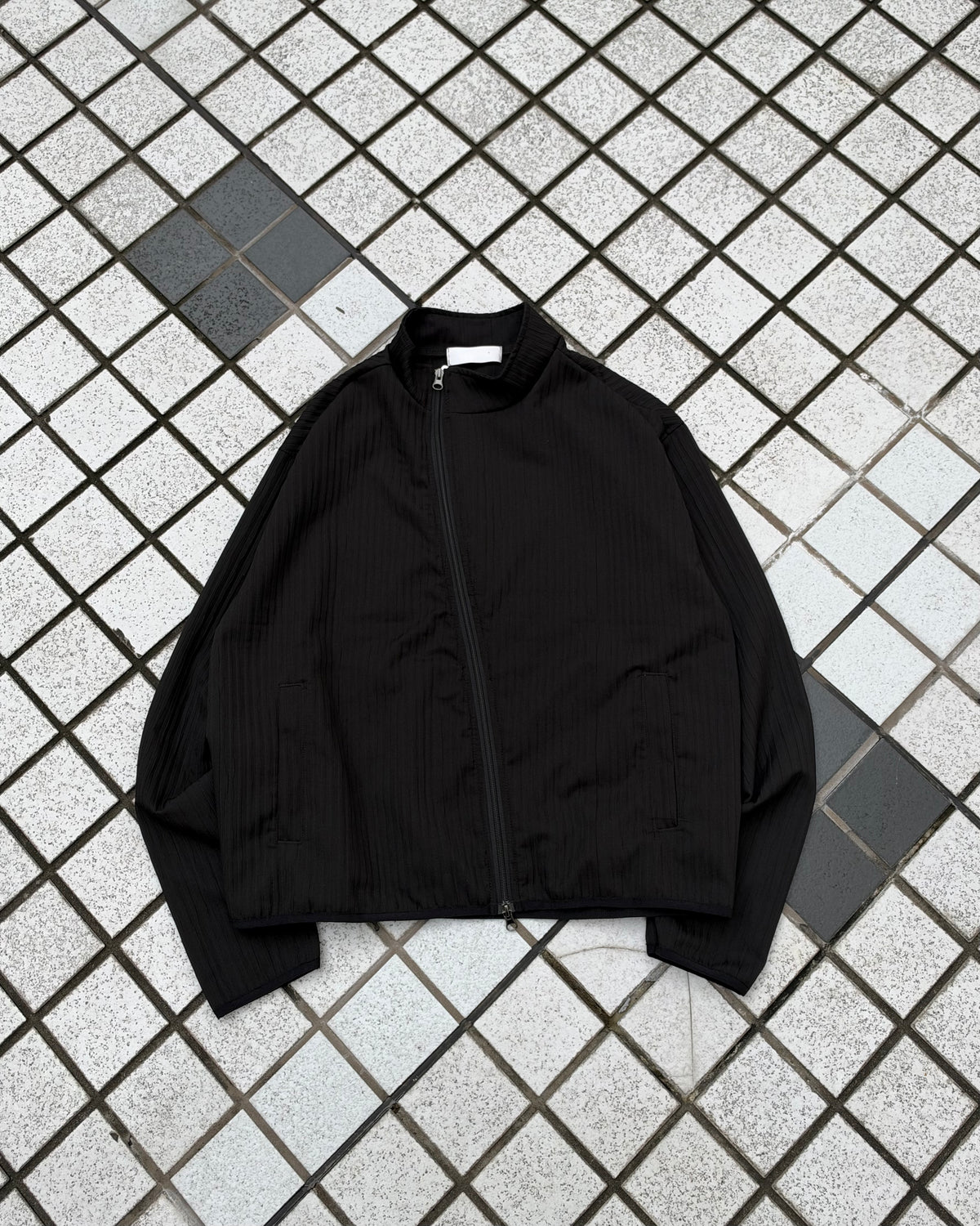 受注制【youll】pleated asymmetry jacket (3color)