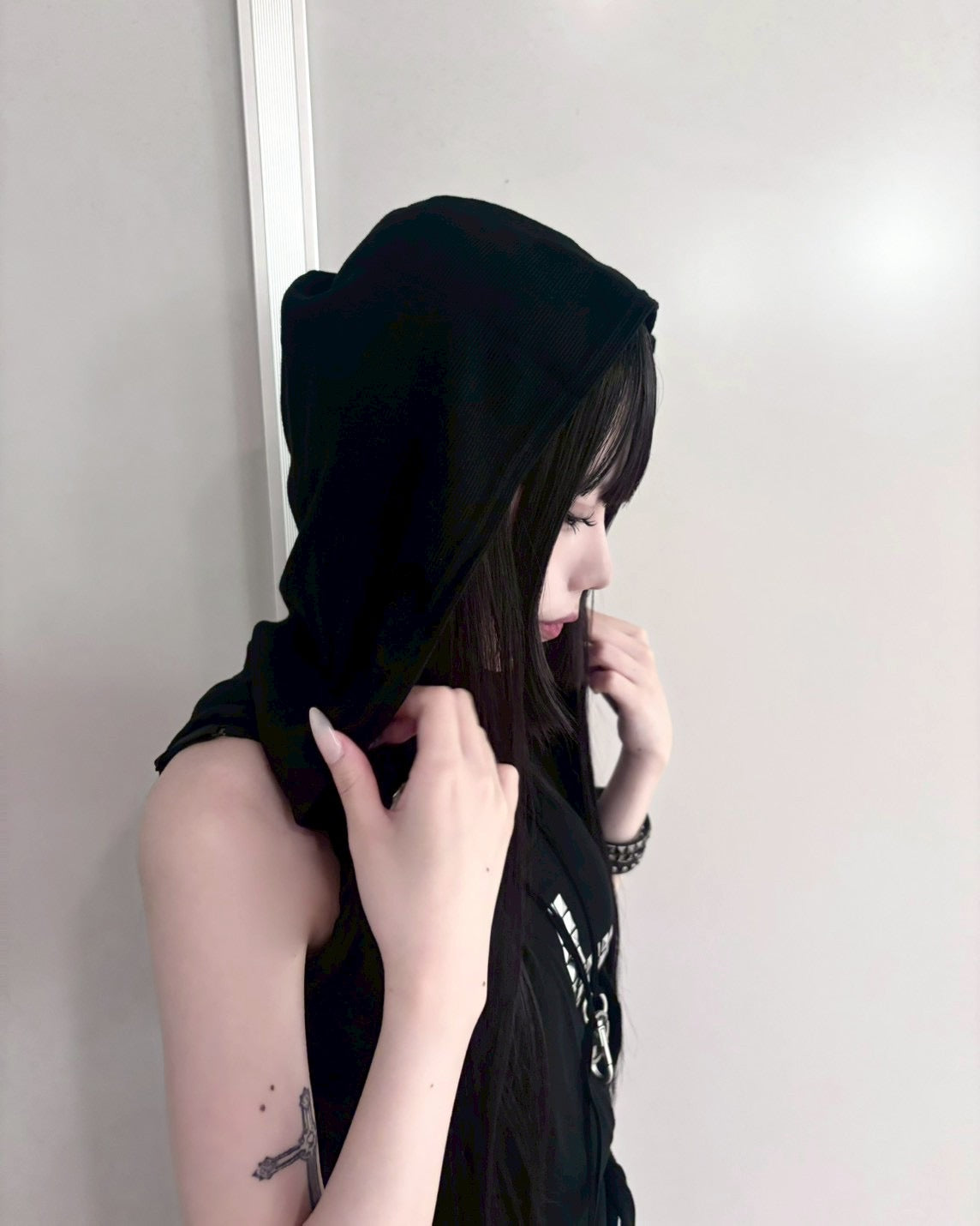 受注制【nmtc+】Hooded Wrap Sleeveless Top (2color)