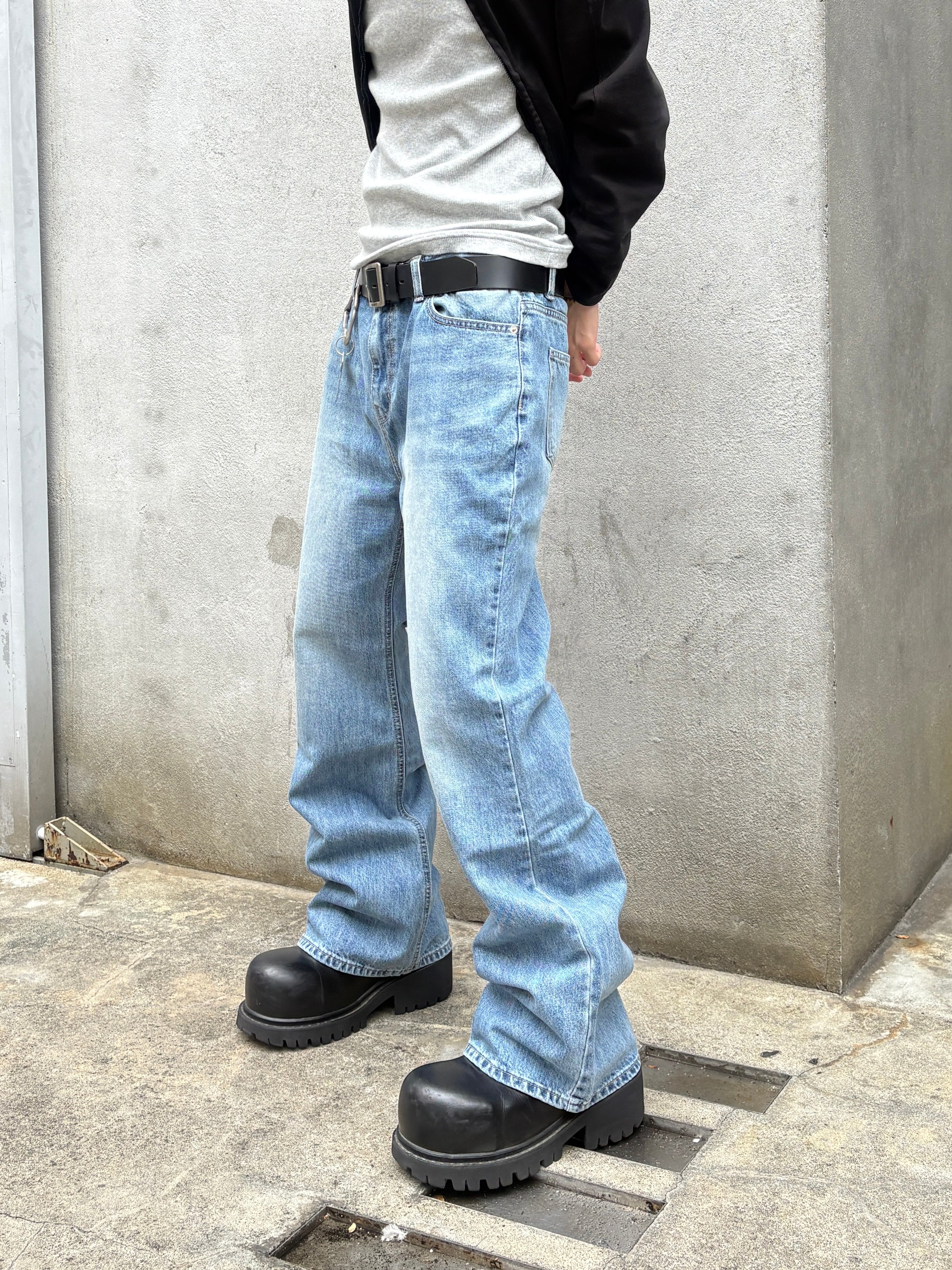 受注制【youll】Essential flare jeans