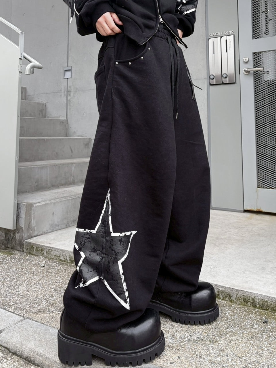 受注制【LUV CODE】star rivet sweat pants (2color)