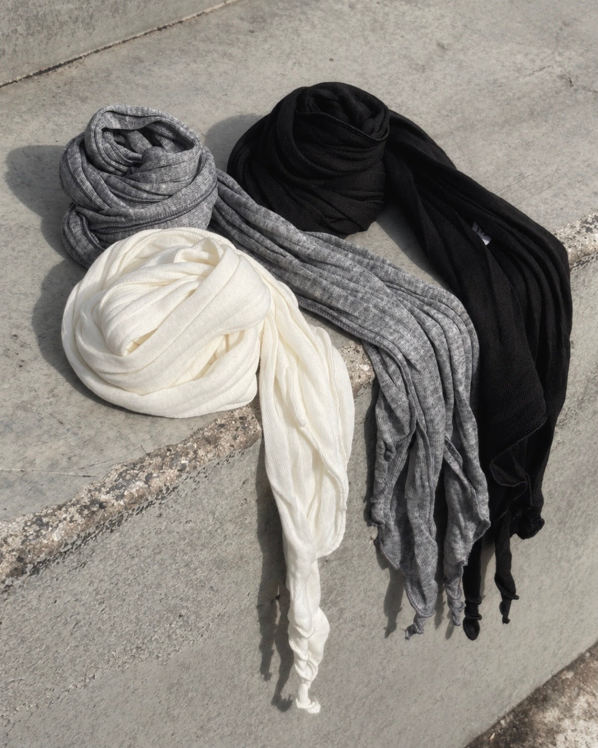 受注制【Never mind the XU】TWISTED LONG SCARF (4color)