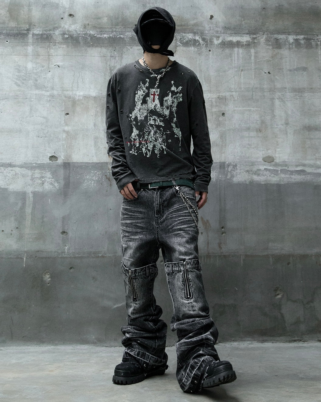 【roaringrad】Gloria Destroyed Long Sleeve