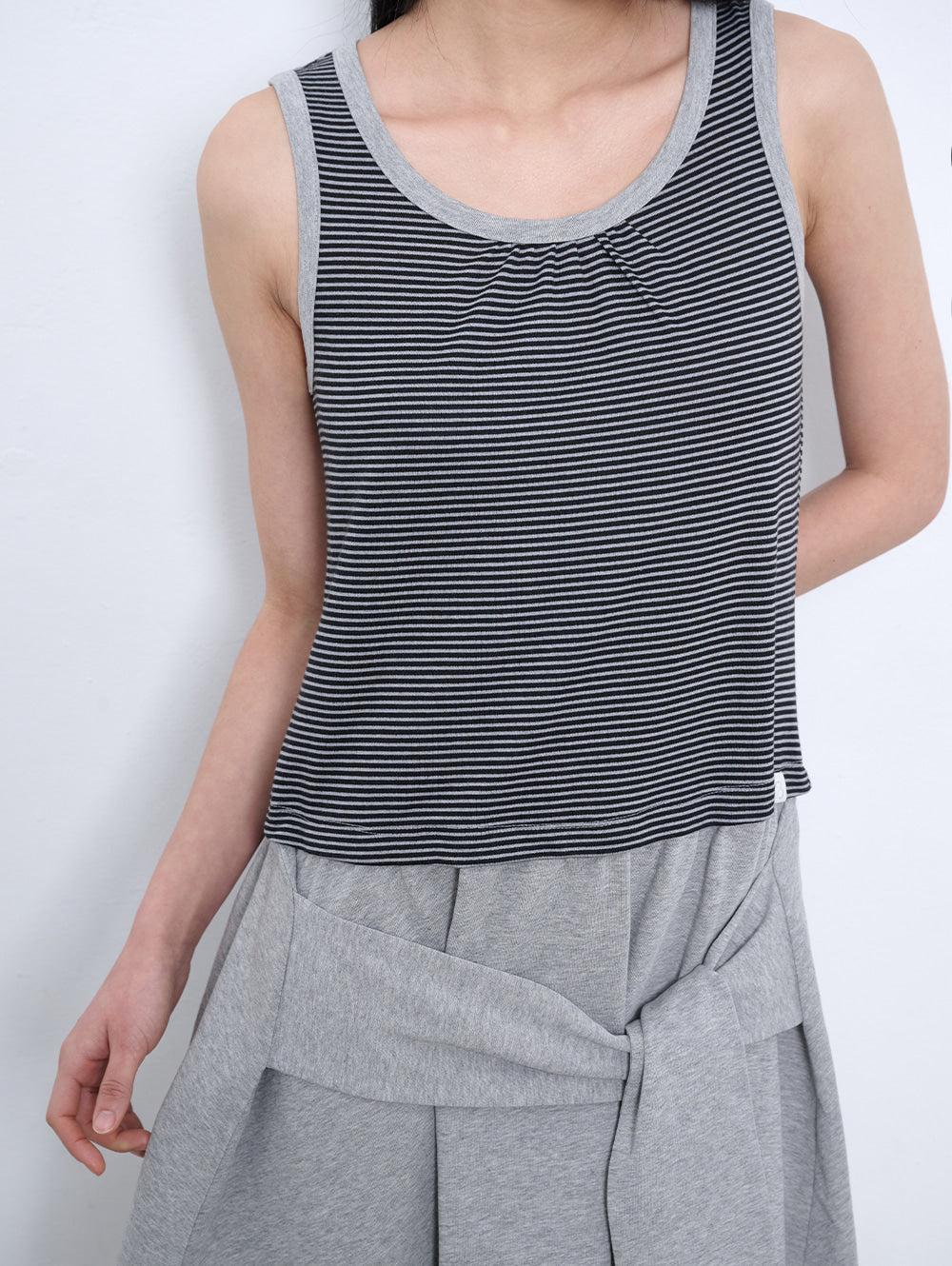 6/8 21:00発売【TUOMIO】STRIPE TIE DRESS