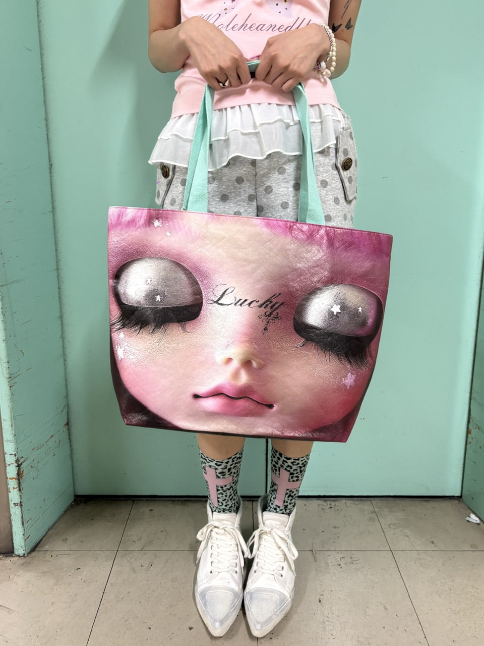 国際配送【Never mind the XU】graphic tote bag 2