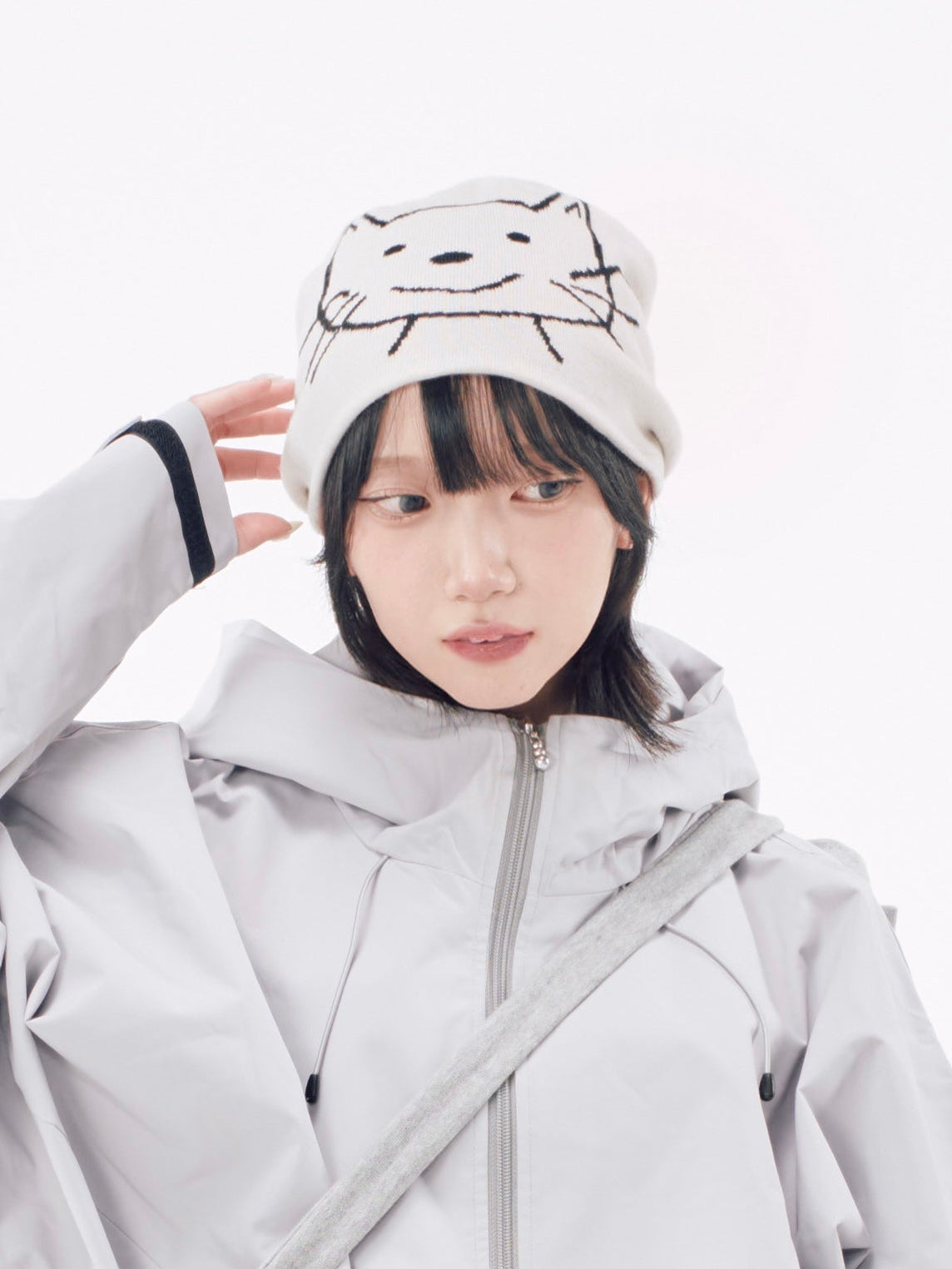 国際配送【Nerd out XU】drawing neko beanie / 【ナードアウトエックスユー】ドローイングネコニット帽 (2color)