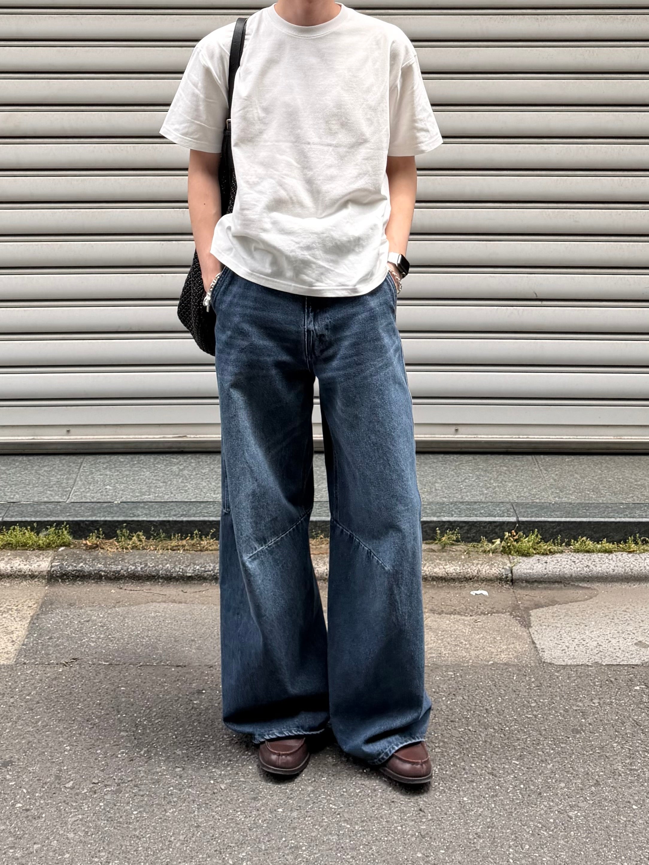 東京店WEB限定受注制【Chikashitsu +】cropped box tee (4color)