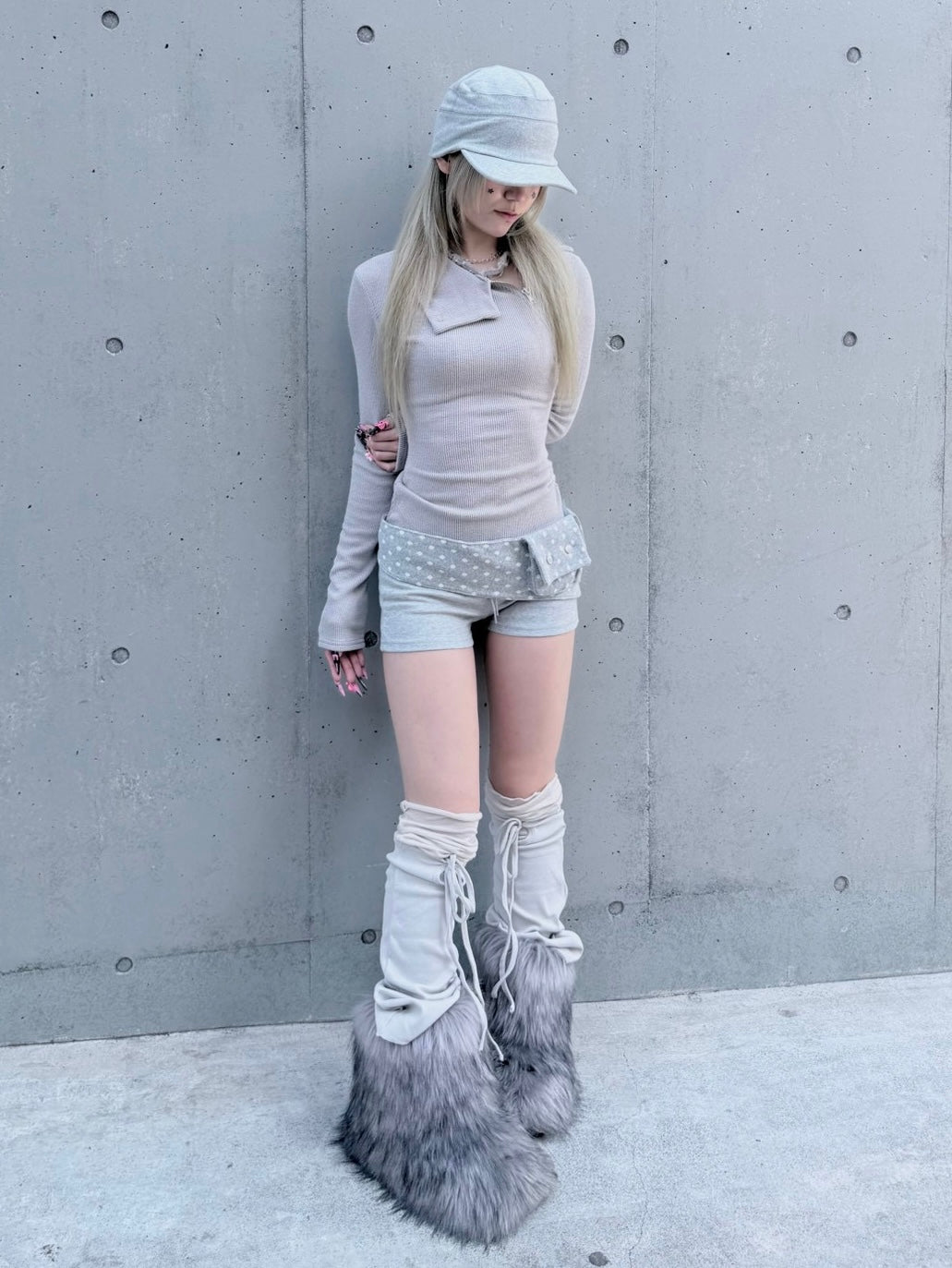 3/1 20:00発売受注制【nmtc +】zip high neck long sleeve