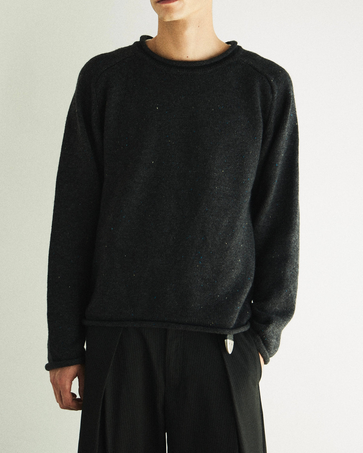 【CS】Cut-Off Nep Crewneck Knit