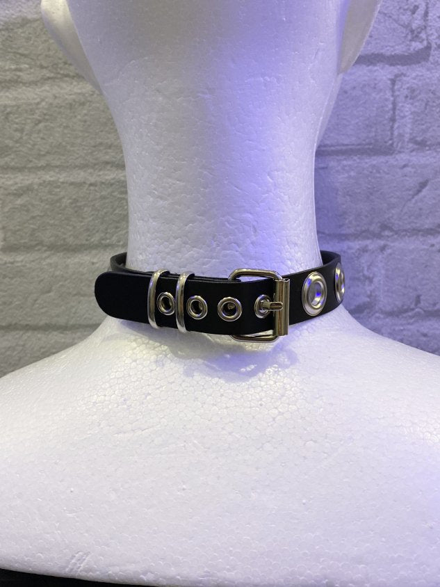 受注制【Never mind the XU】eyelet choker