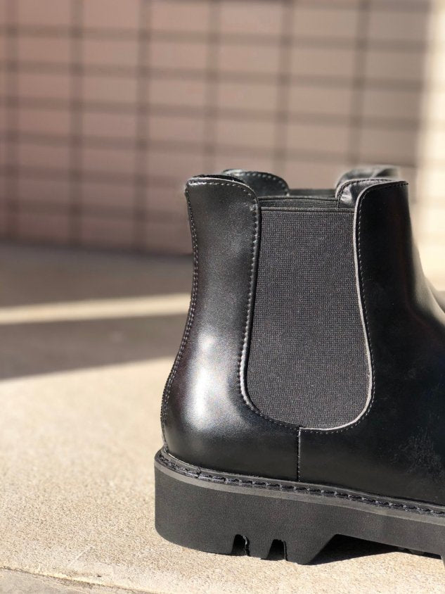 受注制【Chikashitsu +】chunky sole boots