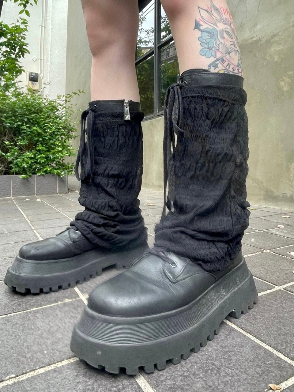 受注制【Never mind the XU】lace leg warmer (2color)