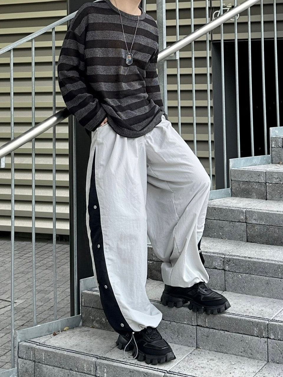 大阪店WEB限定受注制【Chikashitsu +】snap nylon ballon pants (2color)