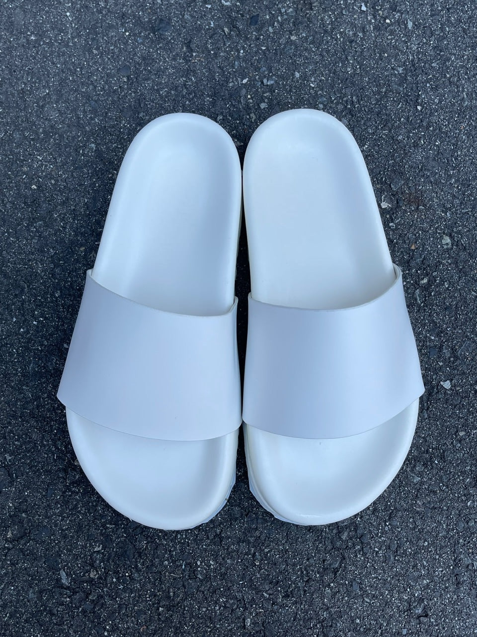 受注制【Chikashitsu +】volume sole leather sandal (2color)