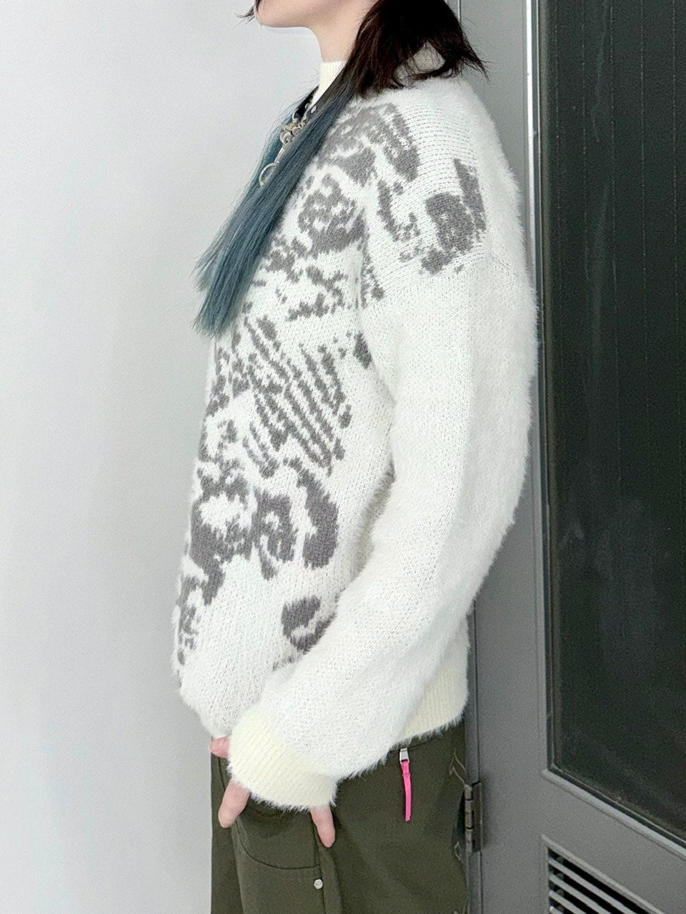 国際配送【Never mind the XU】mohair short knit