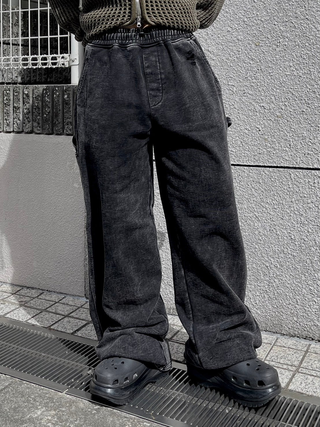 受注制【Chikashitsu +】set up pigment damage carpenter sweat pants