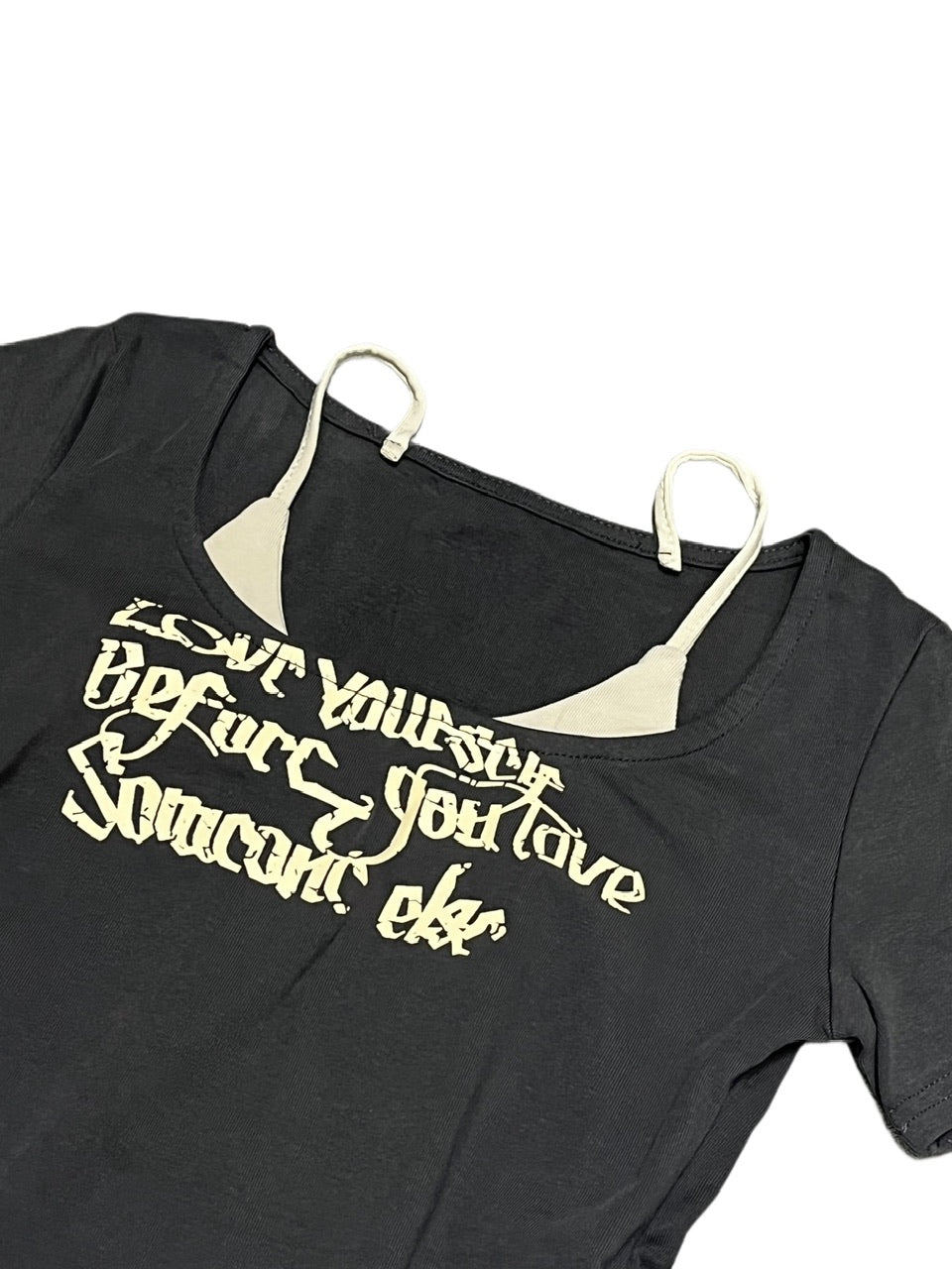 受注制【Never mind the XU】lettrering layered cropped tee (3color) / 【ネバーマインドザエックスユー】レタリングレイヤードクロップドロゴプリント半袖Tシャツ