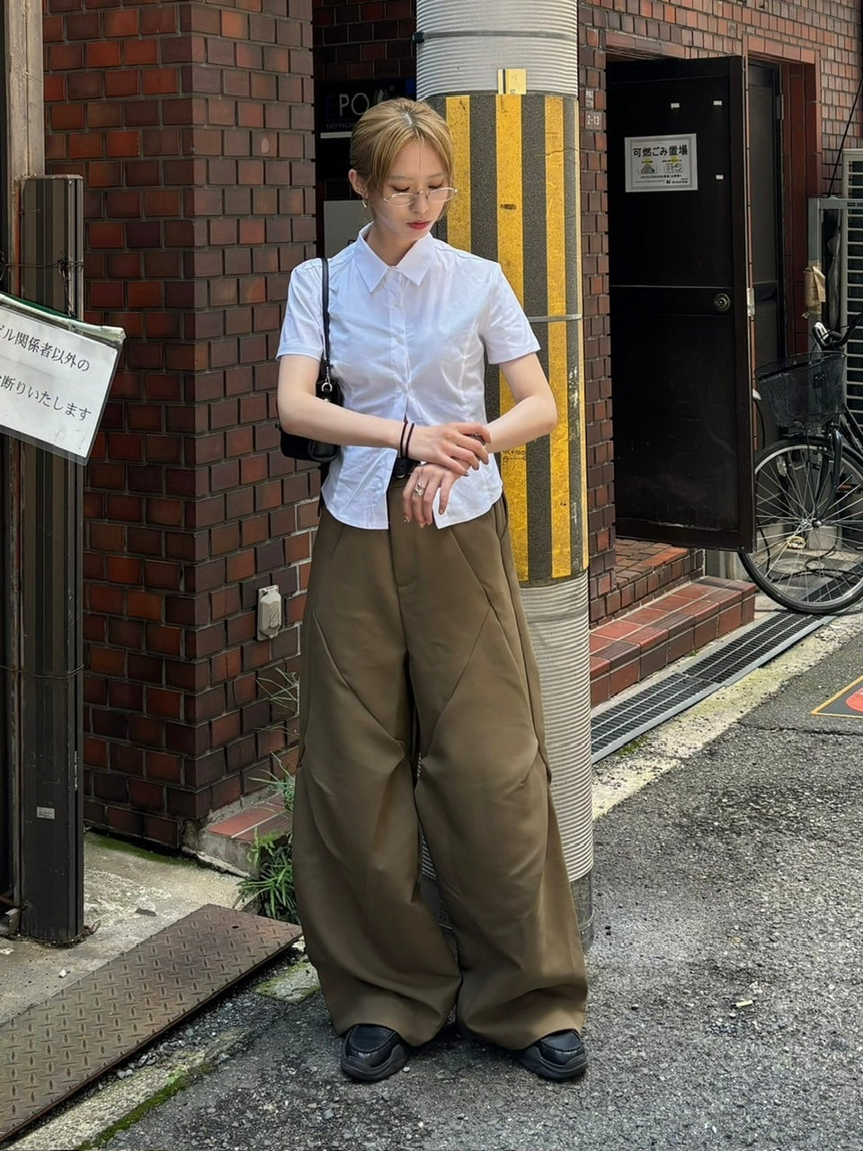 【Chikashitsu +】pattern design slacks (2color)
