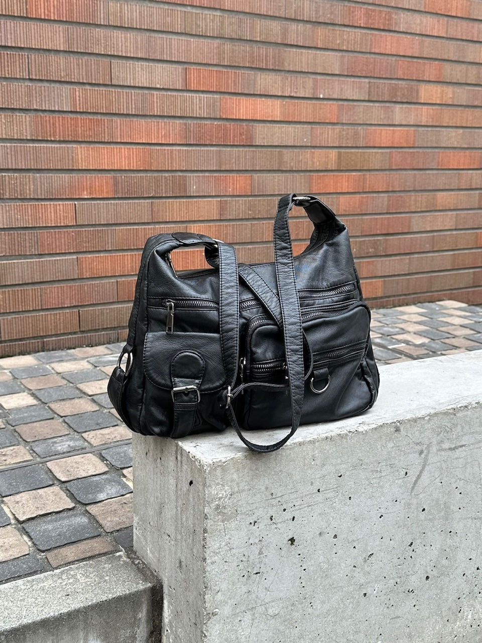 大阪店WEB限定【Chikashitsu +】leather pocket shoulder bag 2
