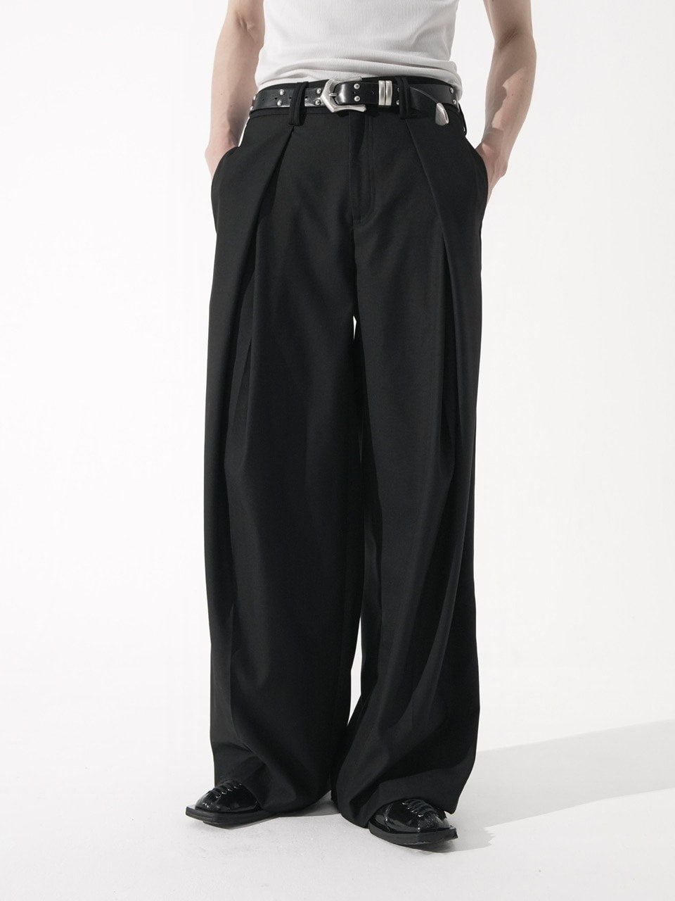 【CS】cross tuck drape slacks (black)