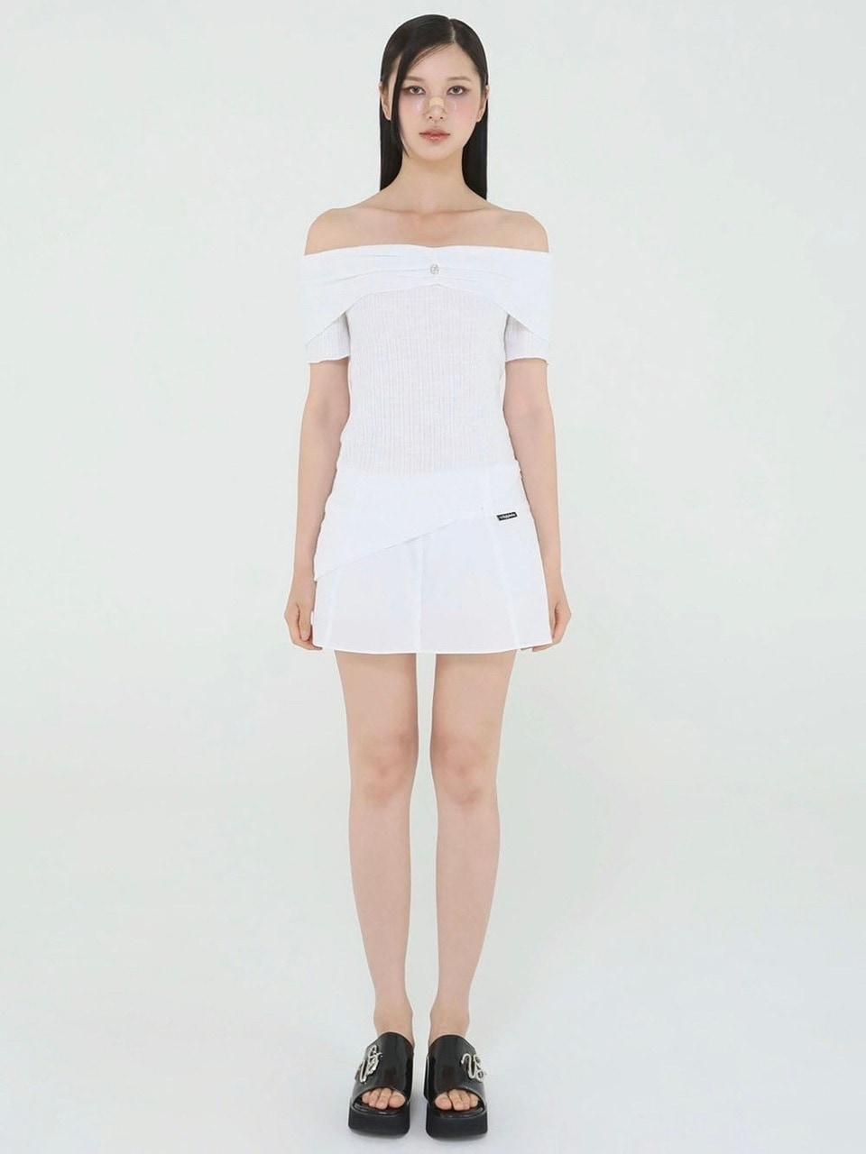 【Uglyshadow】UNBALANCED KNIT OFF SHOULDER