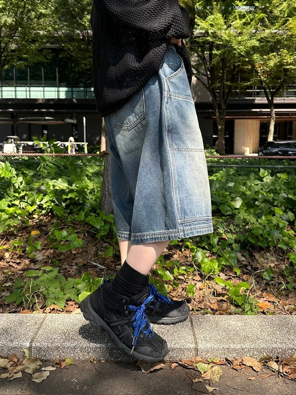 受注制【Chikashitsu +】studs design denim half pants (2color