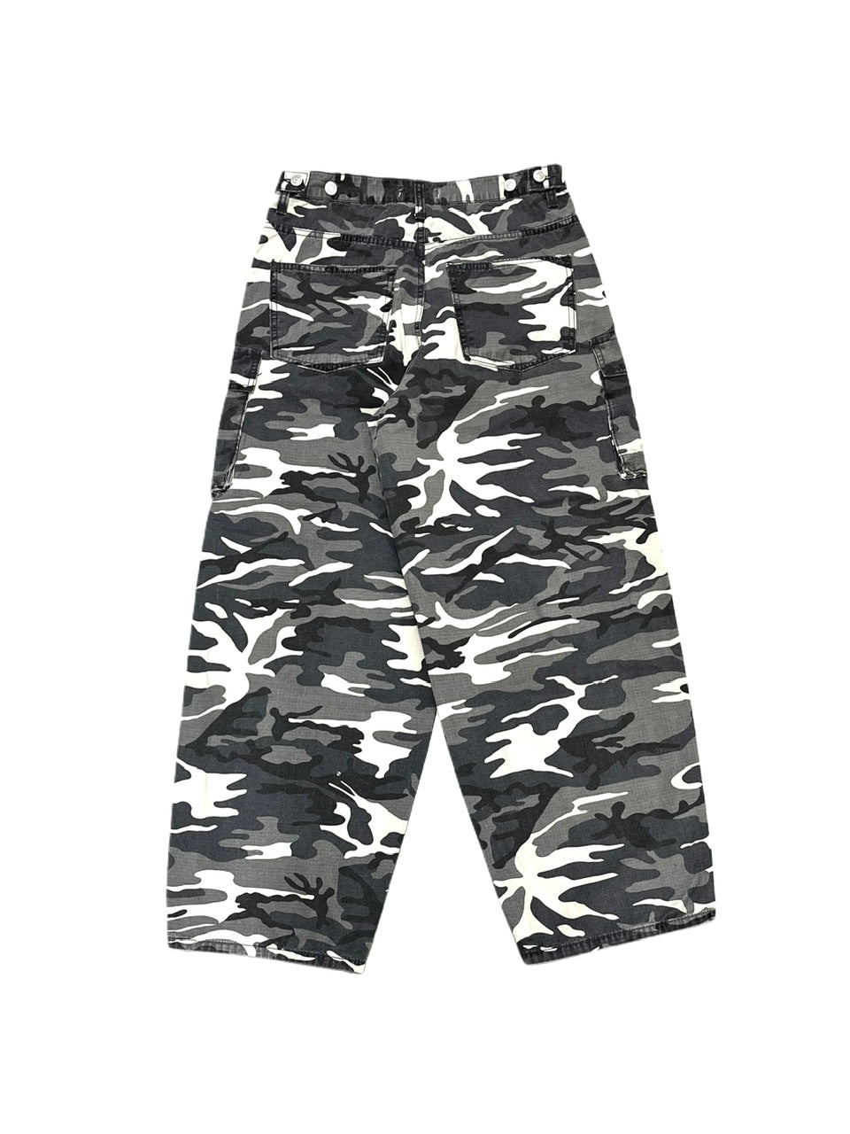 【Never mind the XU】camouflage pants (2color)