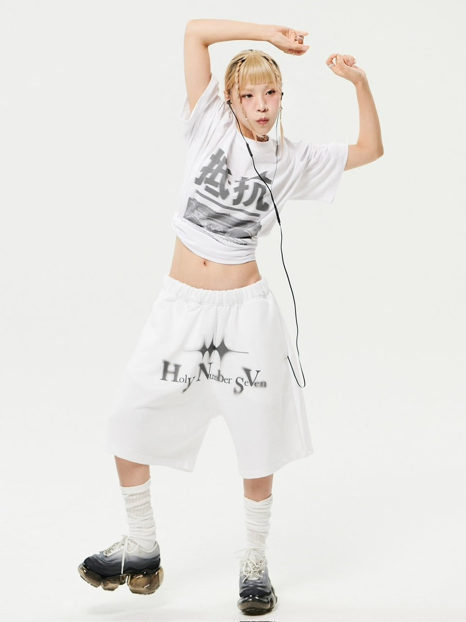 【HOLY NUMBER 7】Oversized Hip Hop WIDE fit Graphics SHORT PANTS