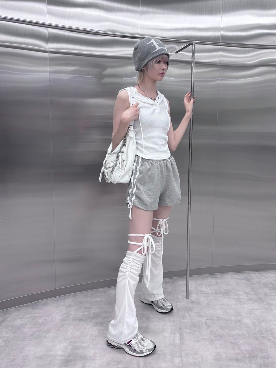 受注制【nmtc +】simple sleeveless hoodie (3color)