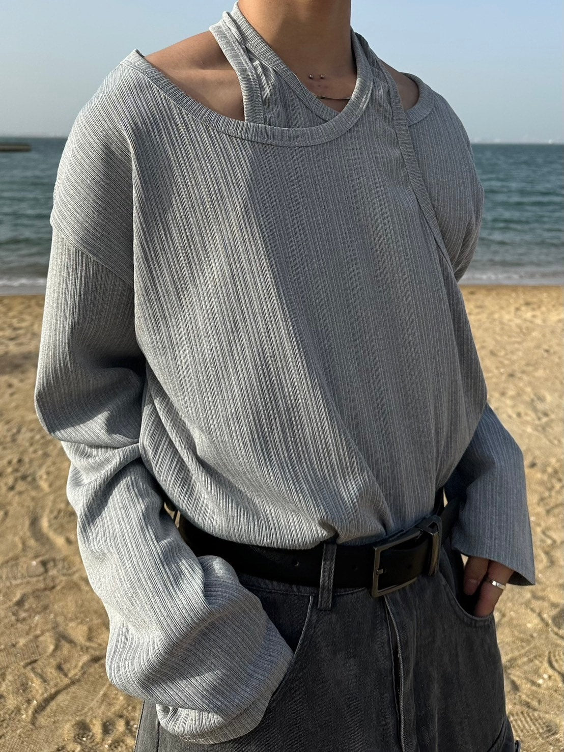 国際配送【LUV CODE】layered neck long sleeve top (2color)