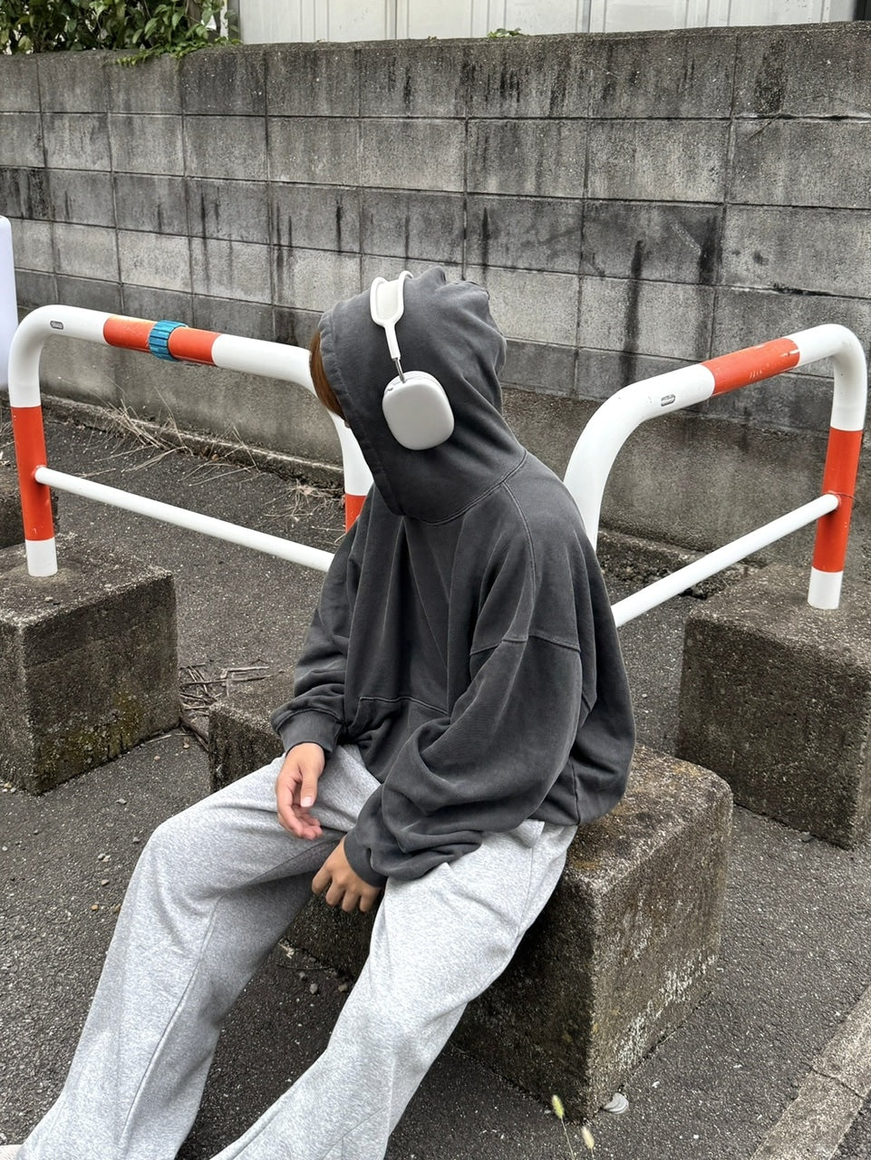 受注制【RENOL】pigment cropped hoodie