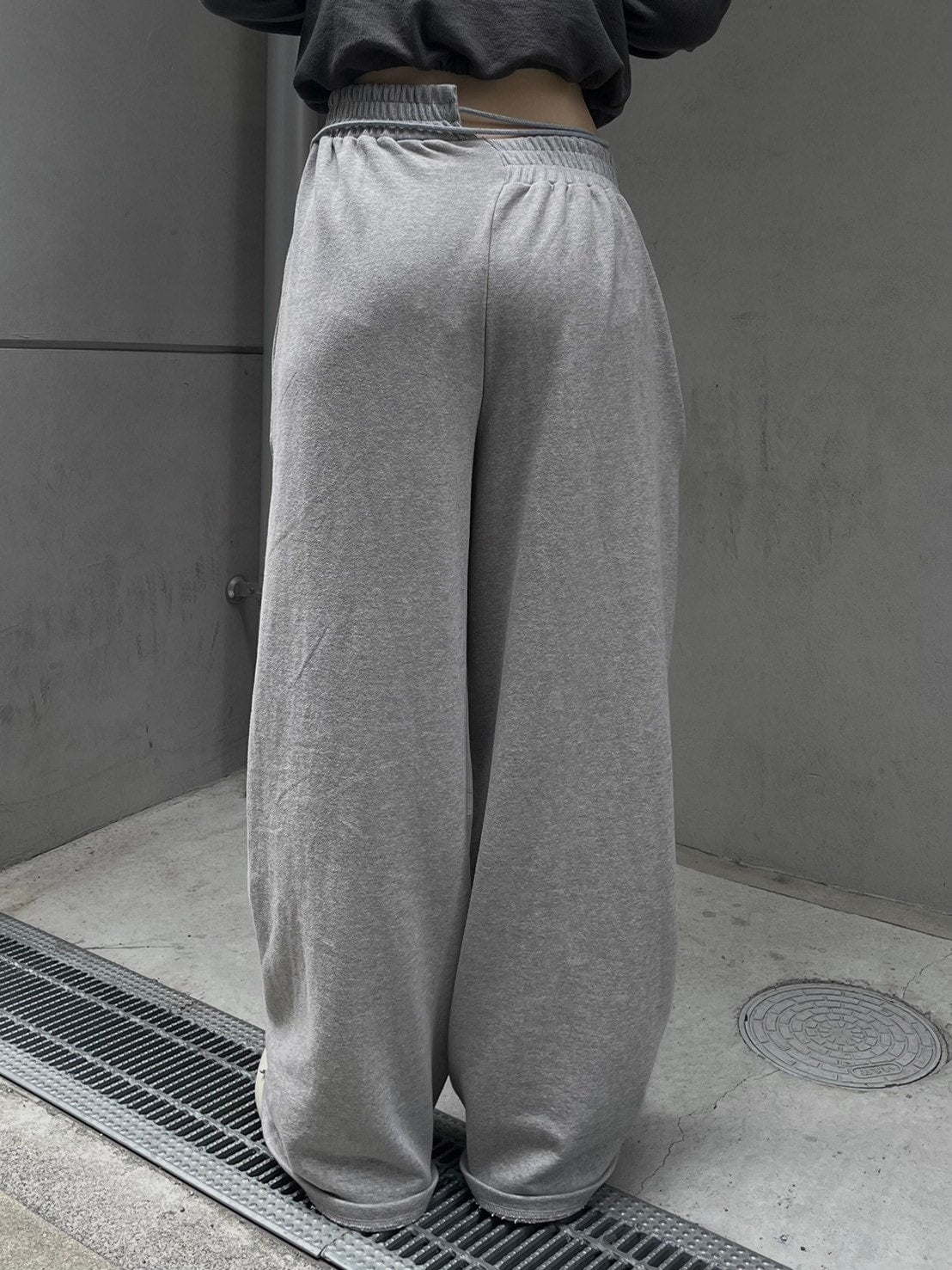 受注制【oaks】design ribbon wide sweat pants (3color)