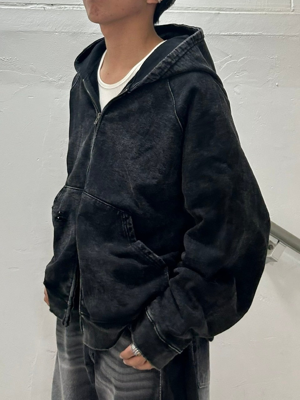 受注制【Chikashitsu +】set up pigment damage zip up hoodie