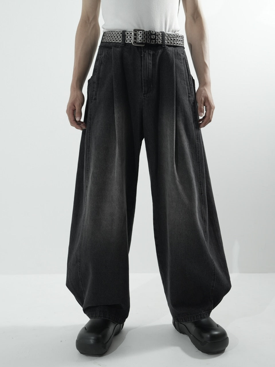 【CS】side tuck drape denim pants (black)