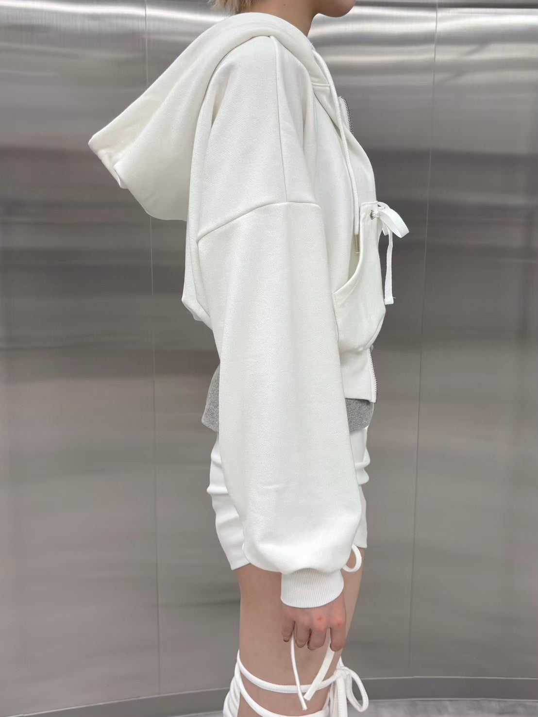 受注制【nmtc +】ribbon crop zip up hoodie (3color)