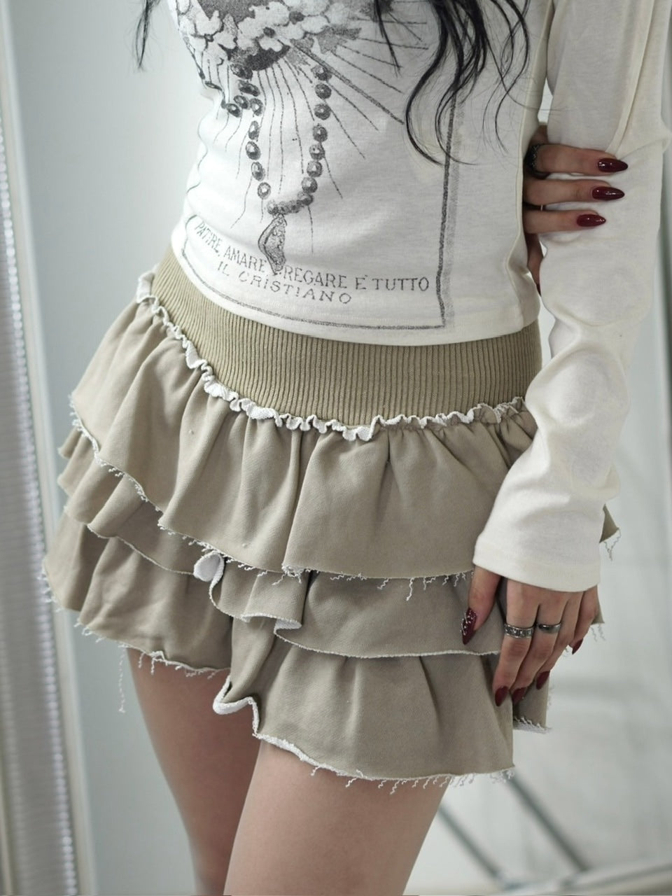 受注制【Never mind the XU】damage frill mini skirt (2color)