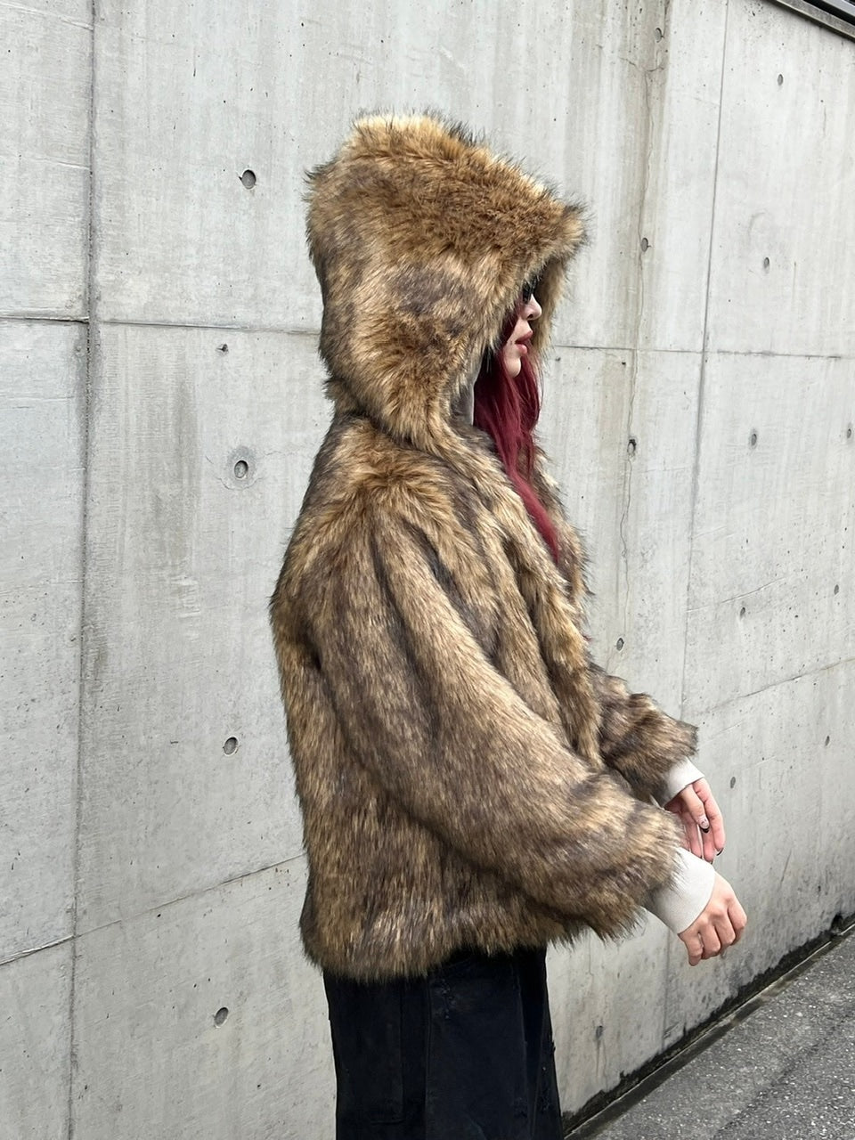 受注制【Chikashitsu +】hooded cropped fur blouson (2color)